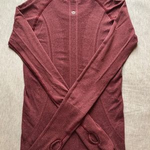 Lululemon Maroon Striped Long Sleeve Crew (size 2)